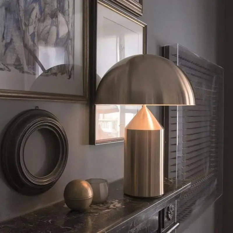 Modern Simple Design Bedroom Led Table Lamp Luxury Gold Nordic Lamps Art Living Room Bedside Lamp High-end Home Decor Steerable